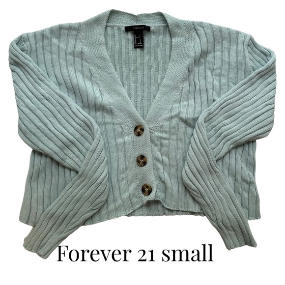 Forever 21 light blue Cardigan‎ with tortoise buttons - small - Picture 1 of 7